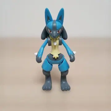 포켓몬 피규어 루카리오 가동식