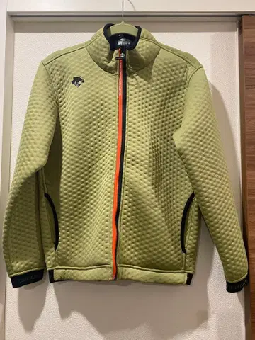 DESCENTE 본딩 자켓 M 카키