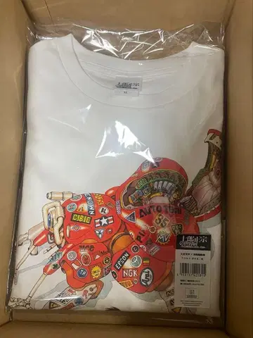 오토모 가츠히로 x 공각기동대 XL 시로 마사무네의 세계전 T셔츠