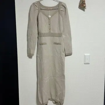 택 포함 새상품 니트 원피스 RESEXXY 아이보리 스트라이프