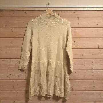 아이보리 터틀넥 원피스 40