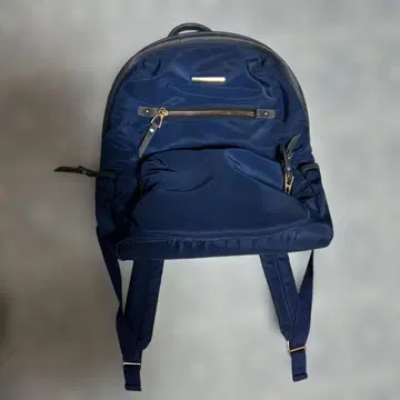 네이비 심플 백팩