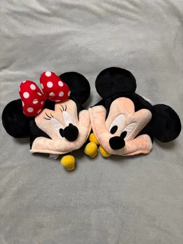 새상품 찌그러짐 없이 발송 미키 & 미니 팬캡