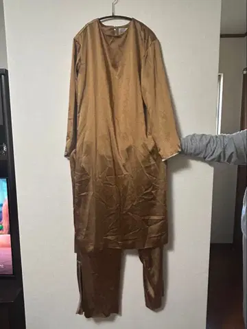 Ameri VINTAGE 브라운 긴팔 상의 슬릿 팬츠 셋업