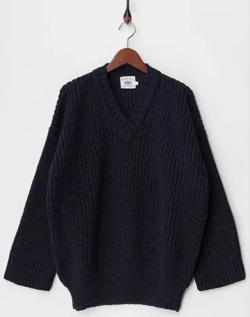 택 포함 새상품 TRADHOUND 브리티시 V넥 큼직한 니트