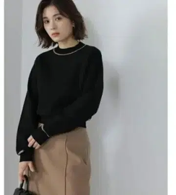 한정판 가격 인하 새상품급! NBB 라메 라인 니트