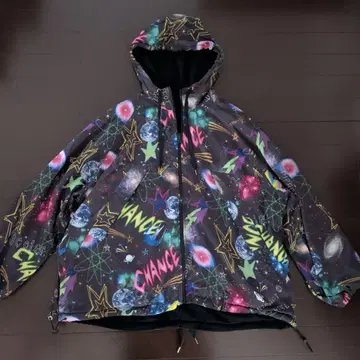 스칼라 리버서블 점퍼 우주 패턴