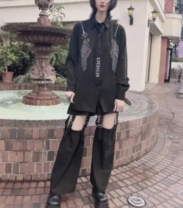 리슨 플레이버 천사의 날개 숄더 지퍼 셔츠 LISTEN FLAVOR