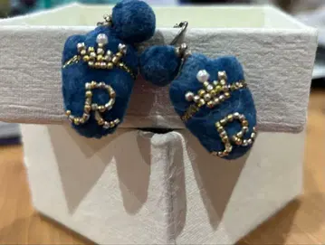 45R 엠블럼 귀찌