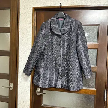 크레이프 가공 오버 사이즈 자켓