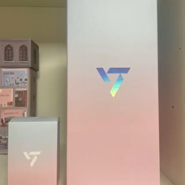 세븐틴 10주년 응원봉 + 봉봉이 키링 팔아요