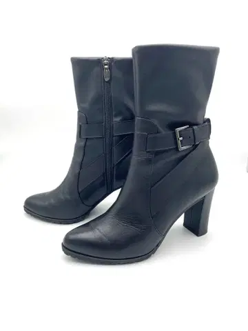 컨디션 최상 DIANA 다이애나 가죽 부츠 23.5cm