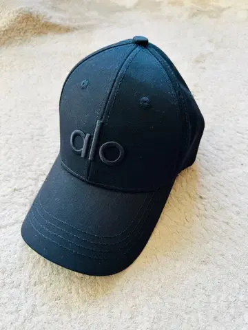 ALO Yoga 캡 블랙 프리 사이즈