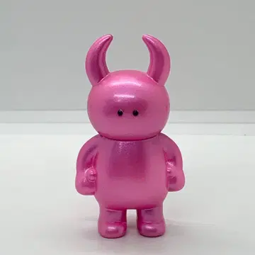 UAMOU 우아모우 메탈릭 핑크