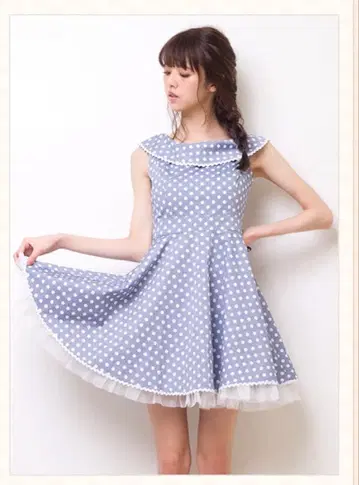 시크릿허니 도트 무늬 원피스