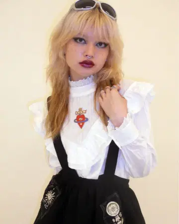 KOBINAI QUEEN Blouse-White