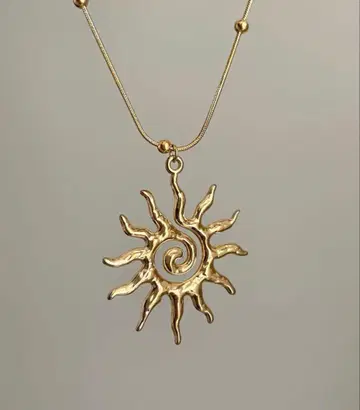 태양 디자인 목걸이 골드 컬러