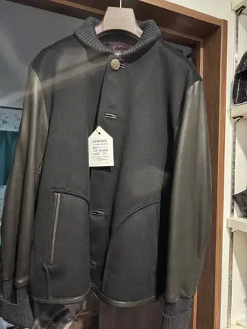 AUBERGE 어른의 바시티 자켓 사이즈 44