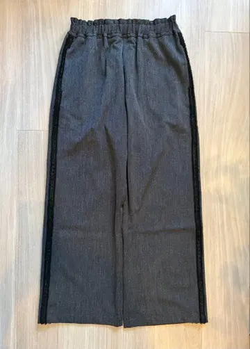 [ 그레디 브릴리언트 ] 울 라이크 사이드 라인 팬츠