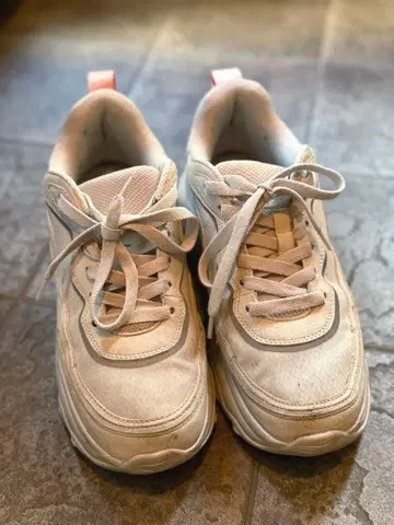 [ ZARA ] 통굽 스니커즈 트랙 밑창 스니커즈 신발 볼륨 밑창