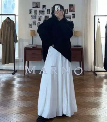 새상품 [MARNO] Shirley skirt 화이트
