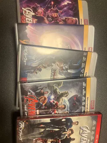 어벤져스 시리즈 영화 5편 세트 판매 (DVD/블루레이 세트)