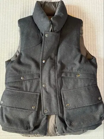 플러스제이 다운 베스트 리버서블 그레이&브라운