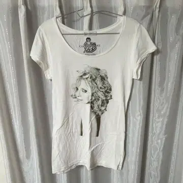 COURTNEY LOVE 화이트 T셔츠