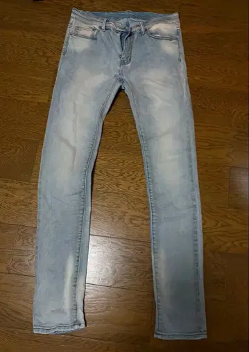 mnml 스키니 데님 사이즈 32 라이트 블루