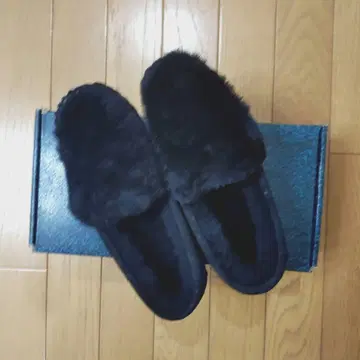 EMU 에뮤 모카신 블랙 23cm