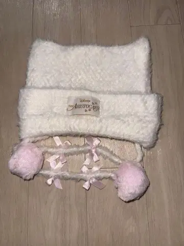 디즈니 마리 니트 모자