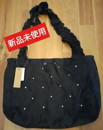 [ 미사용 새상품 ] 프릴 블랙 숄더백