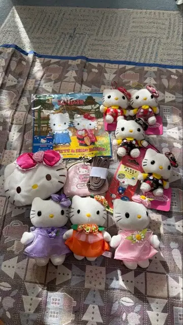 헬로키티 봉제 인형 마스코트 굿즈 묶음 판매