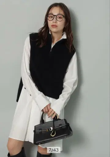 Arpege story 하프 지퍼 FUR 베스트 블랙