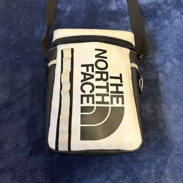 [ 즉시 완판 상품 ] THE NORTH FACE 숄더백 화이트 & 블랙