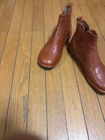 (새상품급) SAYA 사야 가죽 숏부츠 브라운 24.5cm