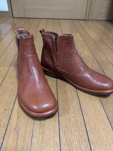 (새상품급) SAYA Saya 사야 가죽 숏부츠 브라운 24.5cm