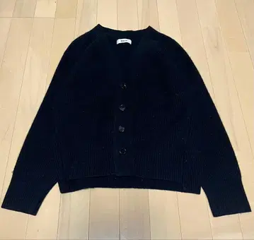 ZUCCA 블랙 가디건