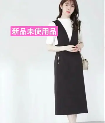 [ 미사용 새상품 ] 프로 포켓 타이트 펄 점프 스커트