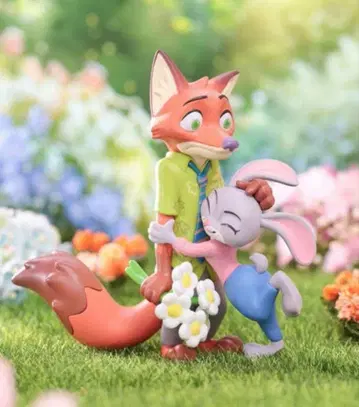 주토피아 2 플라워 월드 닉 주디 피규어