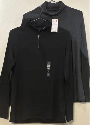 새상품 유니클로 수피마 코튼 모달 터틀 블랙 그레이 2장 세트 LL