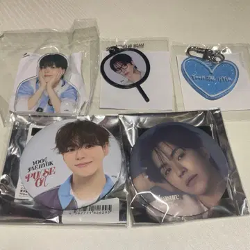 재희 캡슐 토이 3점 + 캔뱃지 2점 세트