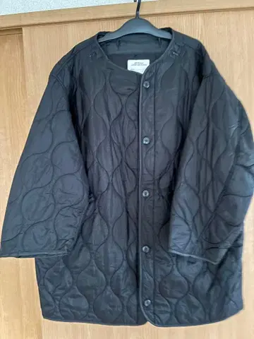 FREAK'S STORE 라이너 퀼트 코트 블랙