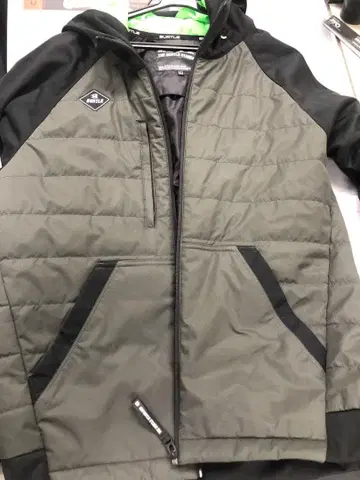 BURTLE 후드 부착 퀼팅 자켓 L