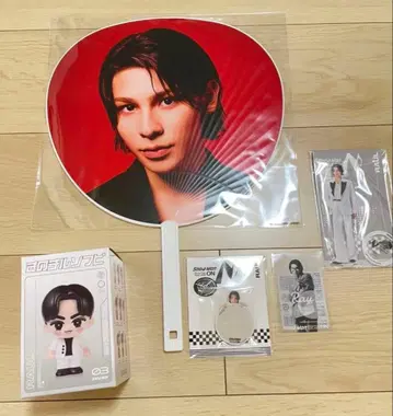 SnowMan ON 라울 부채 소프트 비닐 아크릴 스탠드 거울 스티커