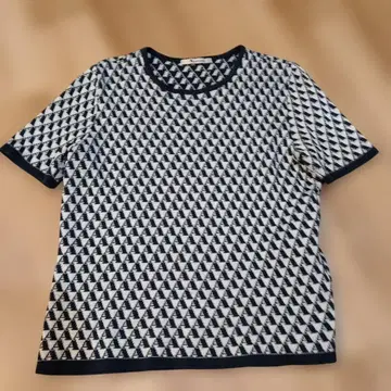 Kipani 반팔 니트 사이즈 9 화이트 네이비