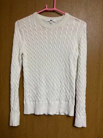 화이트 케이블 니트 스웨터 M