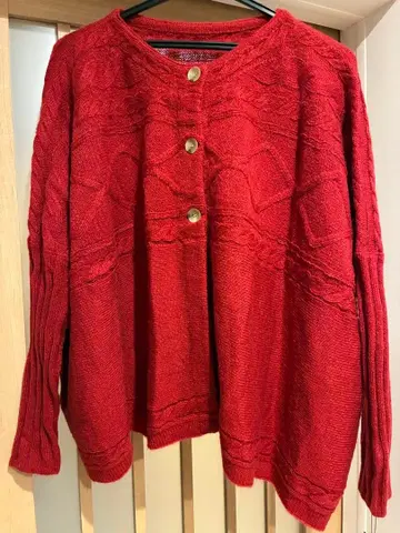 새상품 아뮤 akane 레드 가디건 긴팔