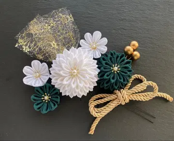 No.32 츠마미자이쿠 머리 장식 화이트 청록색