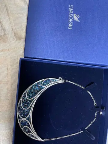 Swarovski 초커